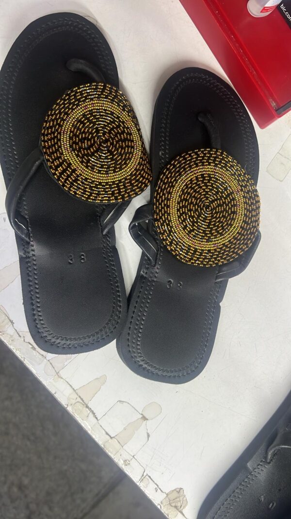 Asili Maasai shoe